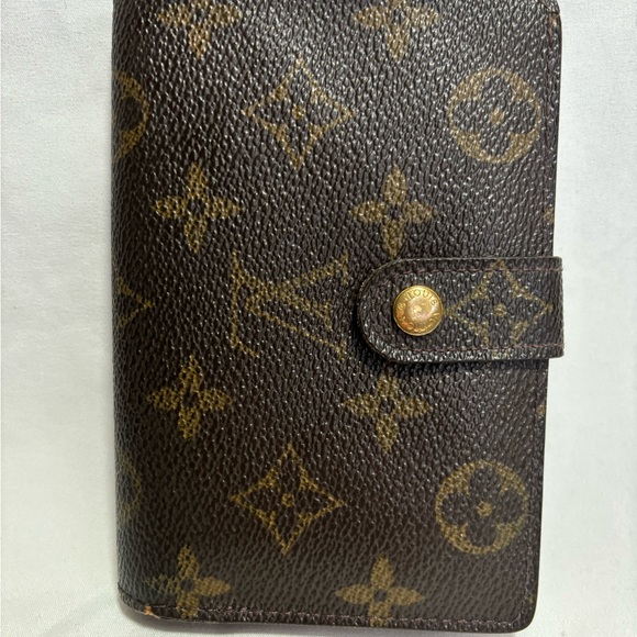 Louis Vuitton Accessories - Louis Vuitton Brown and Tan Monogram Card Holder